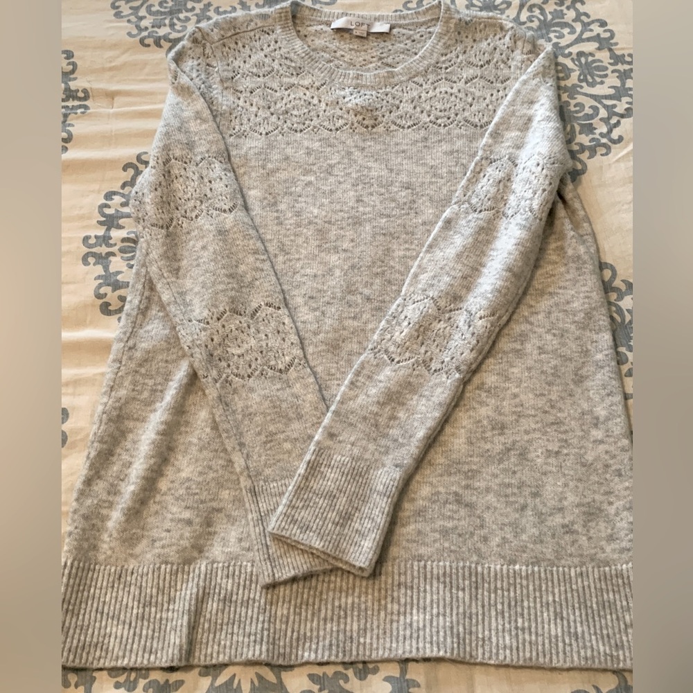 LOFT | Gray Crewneck Sweater